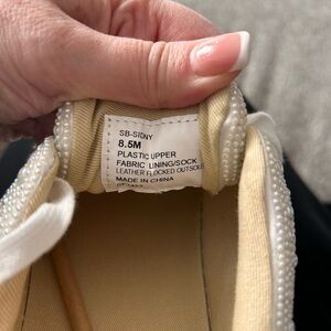 Elegant Cream Women's Shoes